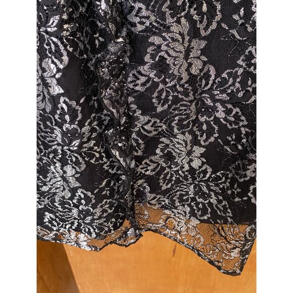 The Vampire's Wife x H&M Mystique Silver Black Metallic Lace Mini Dress Sz L - Picture 4 of 8